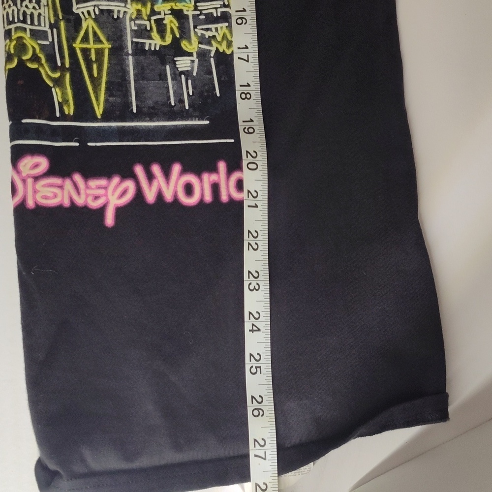 Disney Parks Walt Disney World Neon Lights Castle Black T-shirt Size Medium - Picture 4 of 5